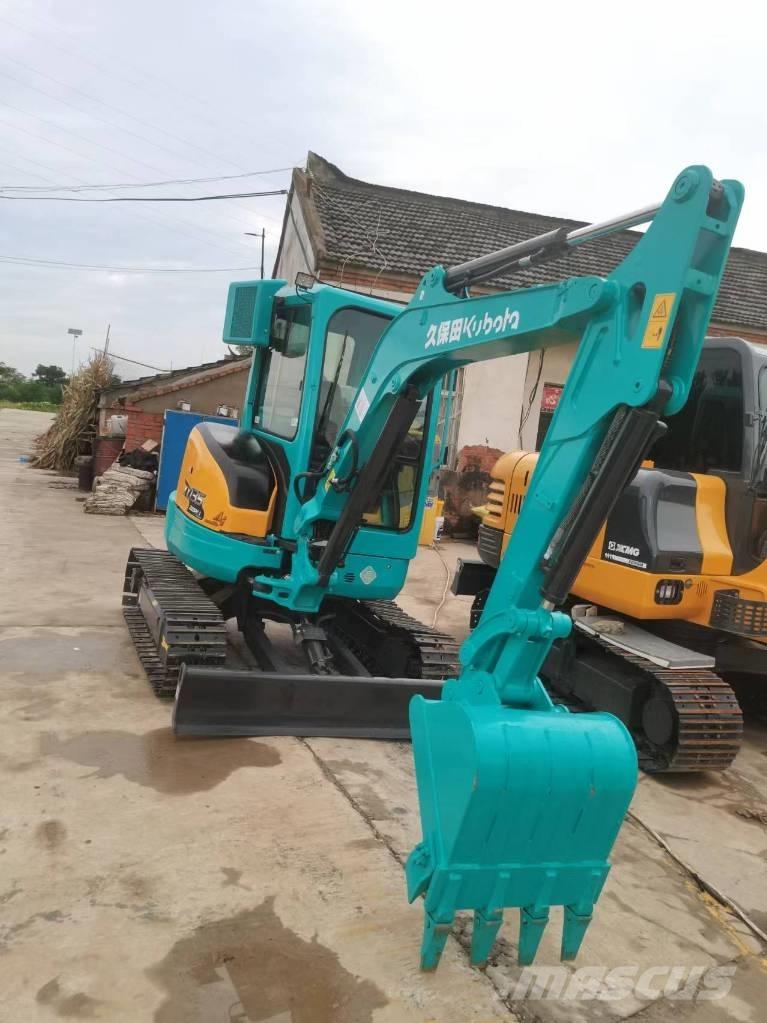Kubota KX 135 Telakaivukoneet