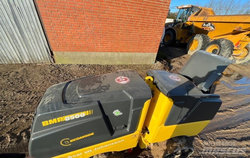 Bomag BMP 8500 Tärylevyt