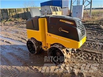 Bomag BMP 8500 Tärylevyt