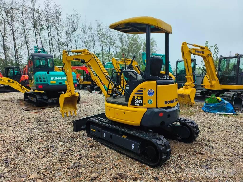 Komatsu PC 30 MR-3 Minikaivukoneet < 7t