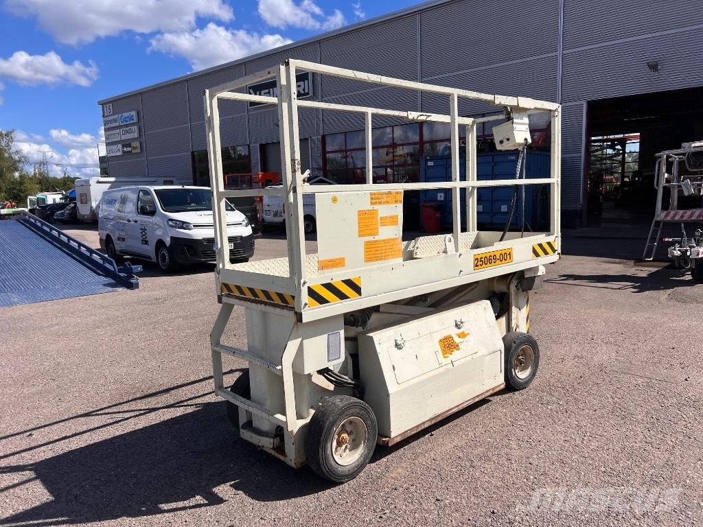 Simon L 2034 E Saksilavat