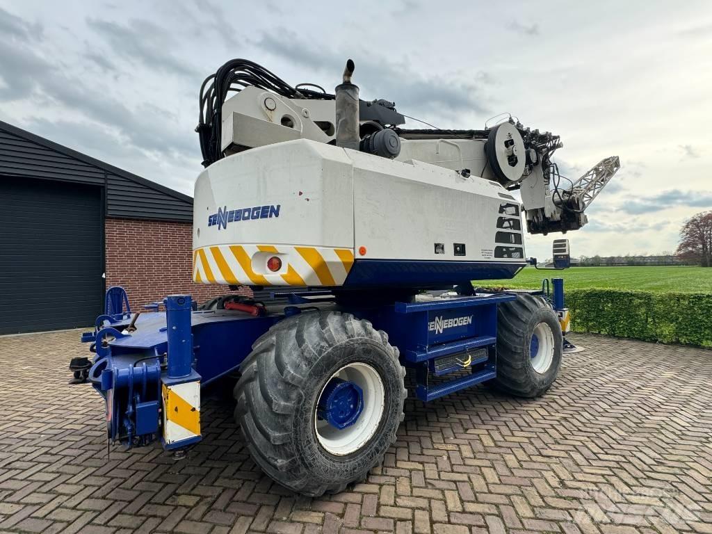 Sennebogen 608 RT-nosturit