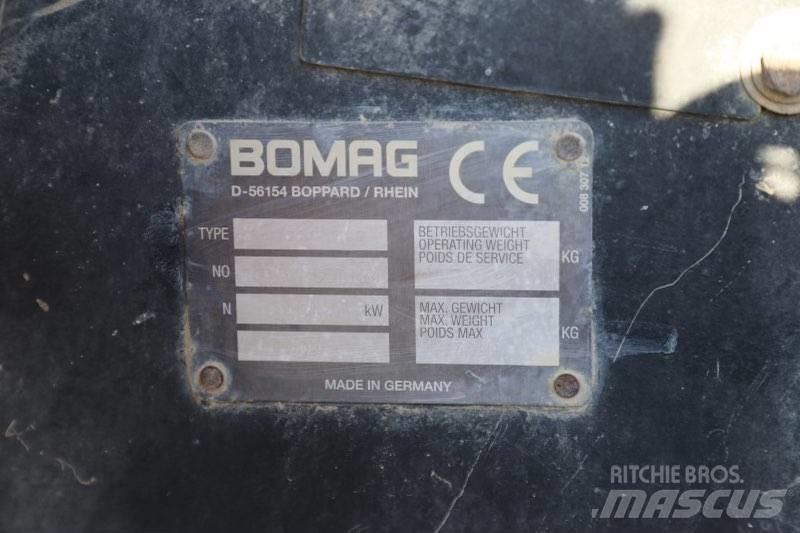 Bomag BW 225 D-3 Tandemjyrät