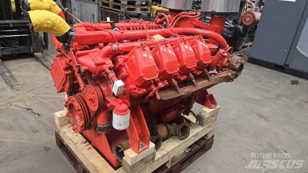 Iveco 8281 SRI V8 Moottorit