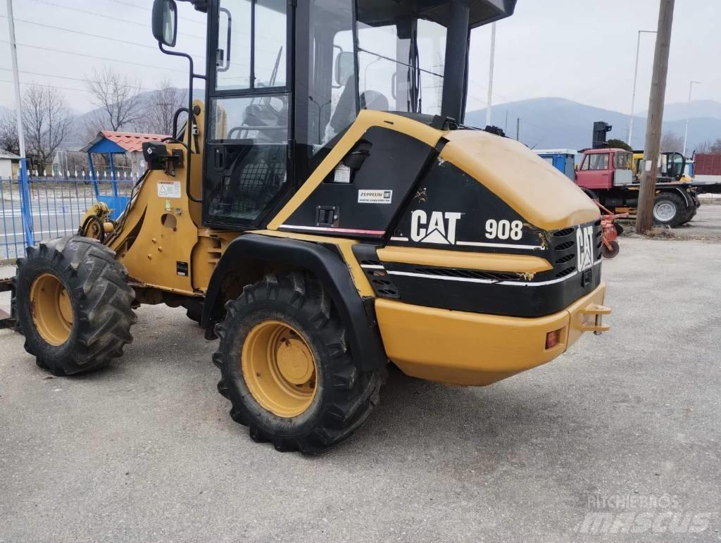 CAT 908 Pyöräkuormaajat