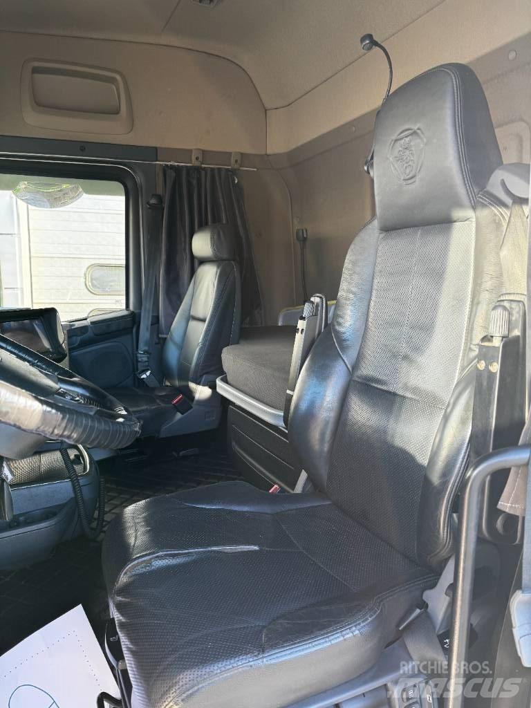 Scania R520LB8x4*4 Sora- ja kippiautot
