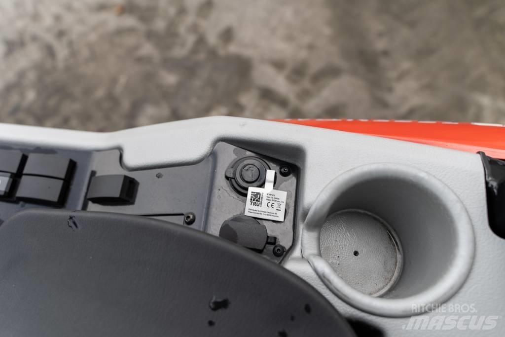 Manitou MLA 3-25H Pienkuormaajat