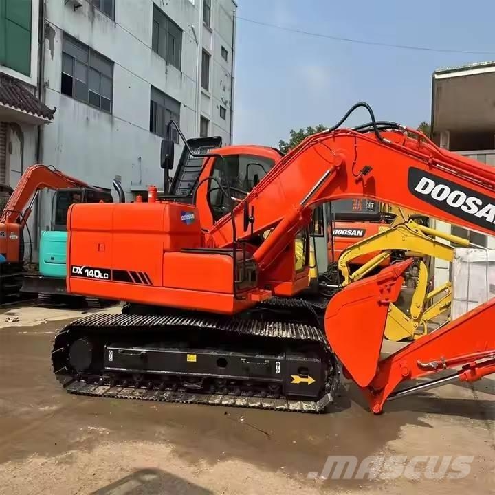 Doosan DX150 Telakaivukoneet