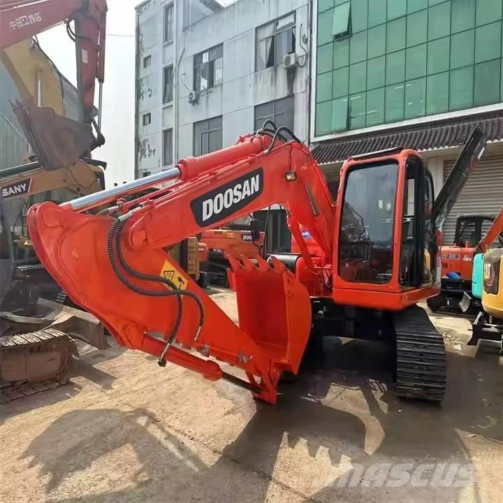 Doosan DX150 Telakaivukoneet