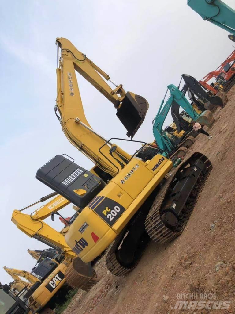 Komatsu 200-8 Telakaivukoneet