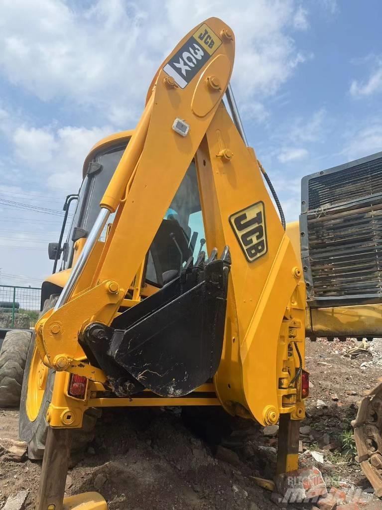 JCB 3cx Kaivurikuormaajat