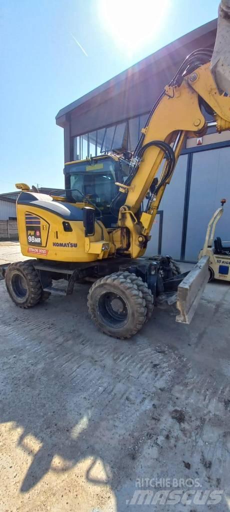 Komatsu PW98 MR-11 Pyöräkaivukoneet
