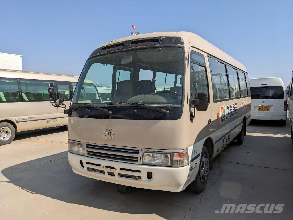 Toyota Coaster Bus Minibussit