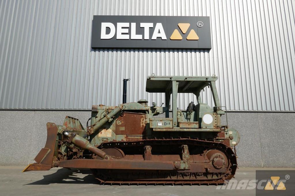 CAT D7F Ex-army Telaketjupuskutraktorit
