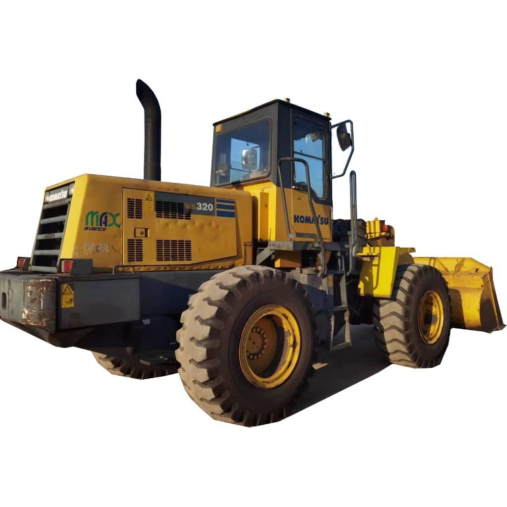 Komatsu WA 320-3 Pyöräkuormaajat