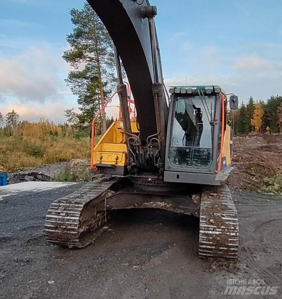 Volvo EC 300EL Telakaivukoneet
