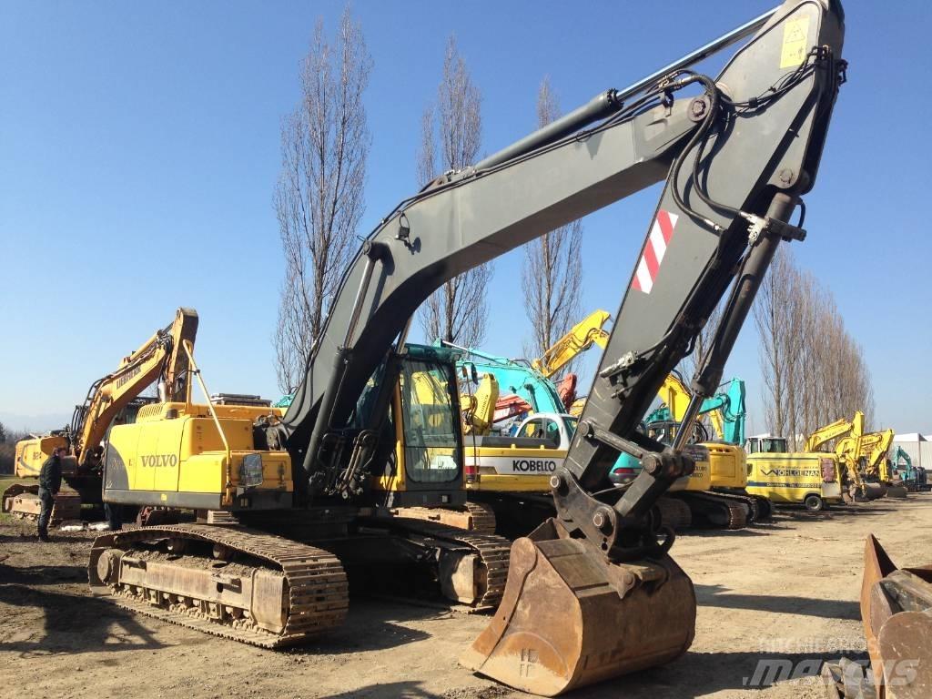 Volvo EC 240 B N LC Telakaivukoneet