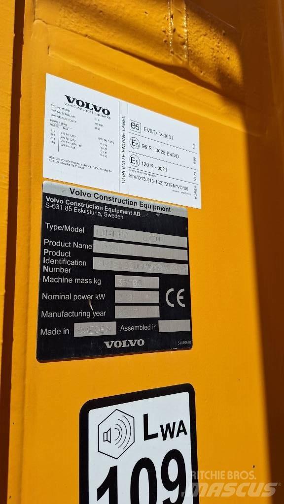 Volvo L 220 H Pyöräkuormaajat