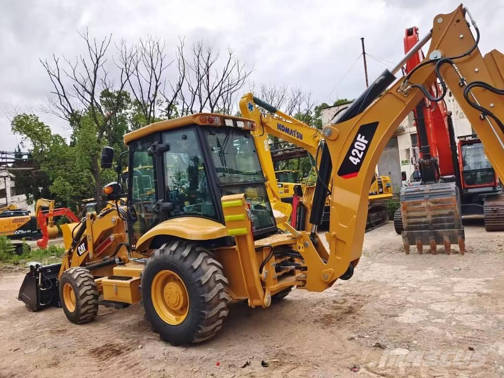 CAT 420 F Kaivurikuormaajat