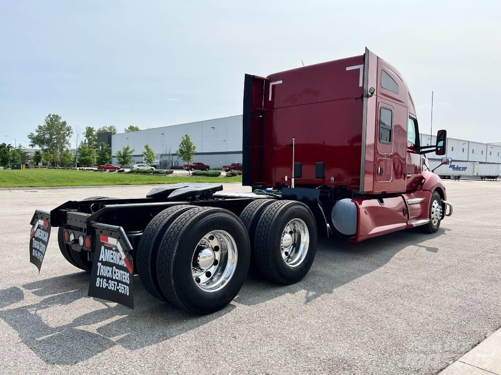 Kenworth T 680 Vetopöytäautot