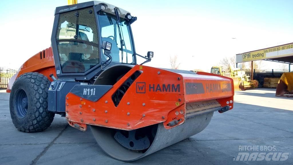Hamm H11 i Yksivalssijyrät