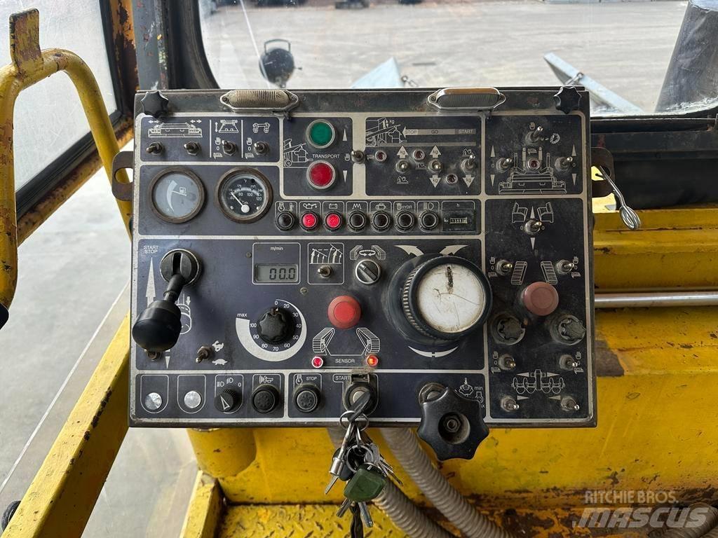 Demag DF 140 C Asfalttikoneet