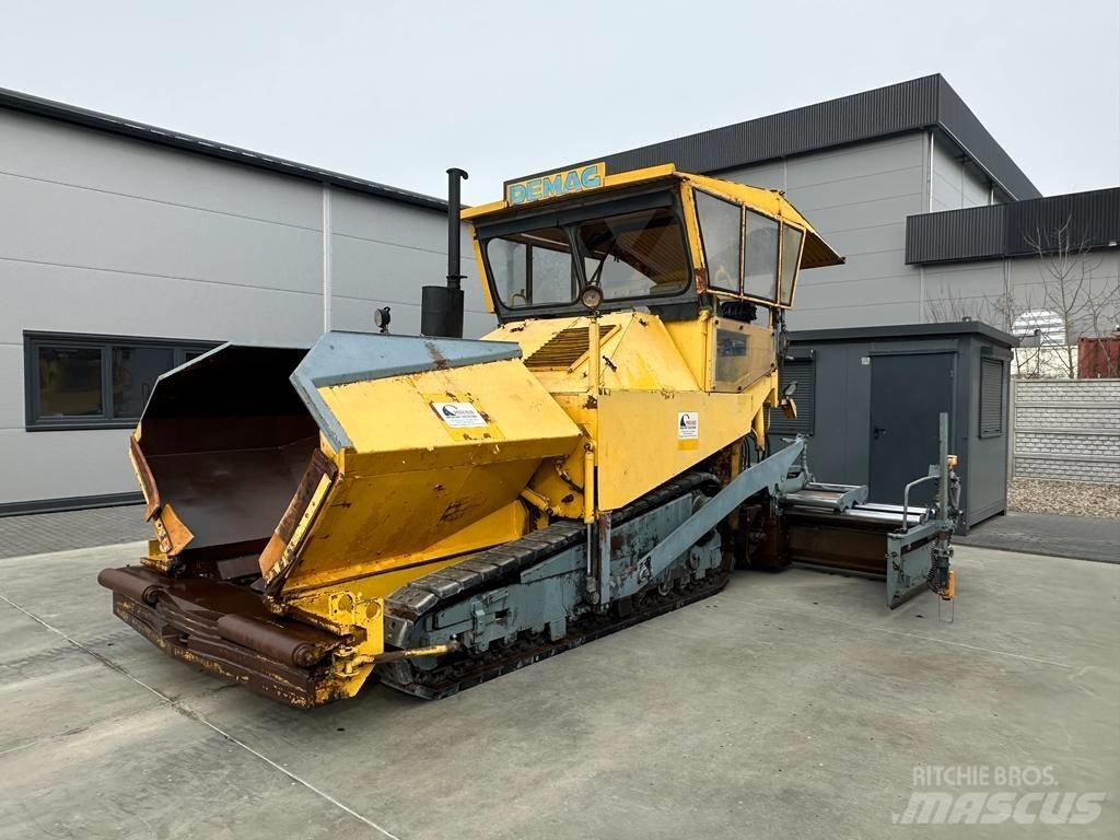 Demag DF 140 C Asfalttikoneet