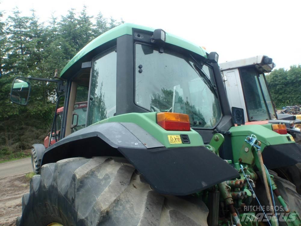 John Deere 6910 Traktorit