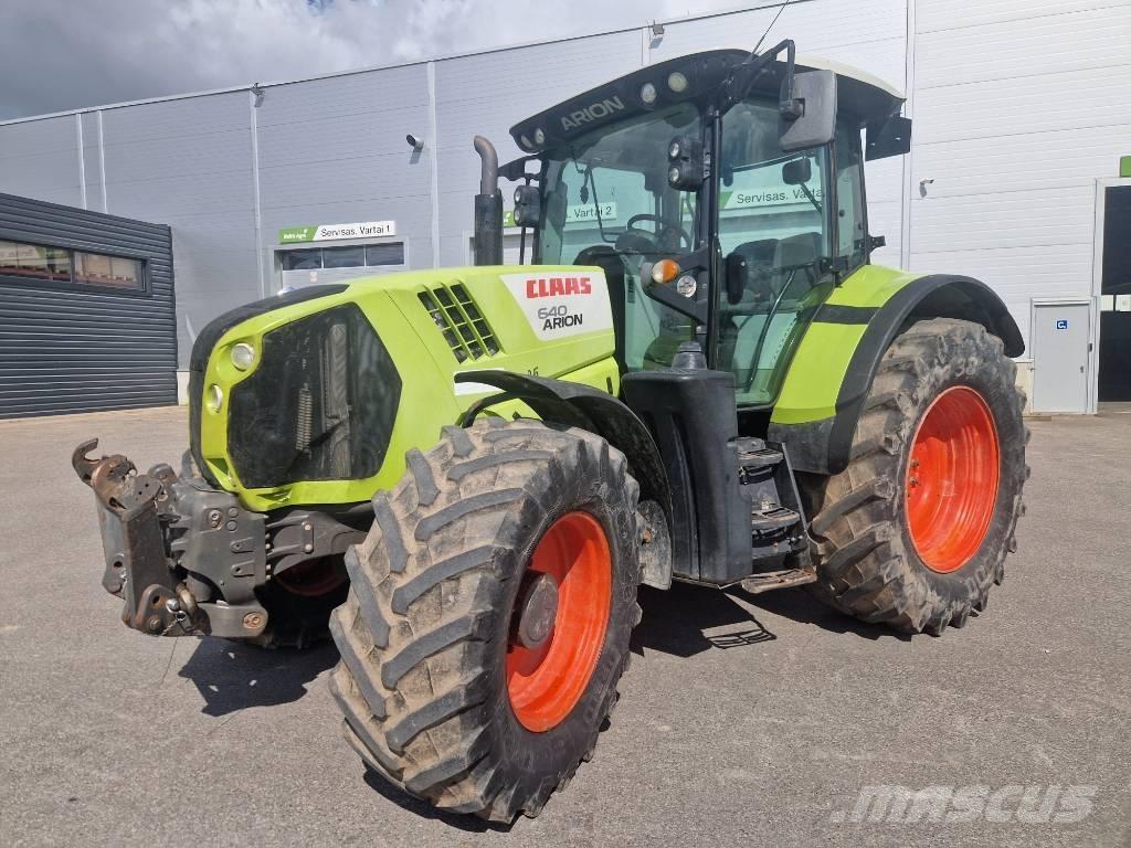CLAAS Arion 640 CIS Traktorit