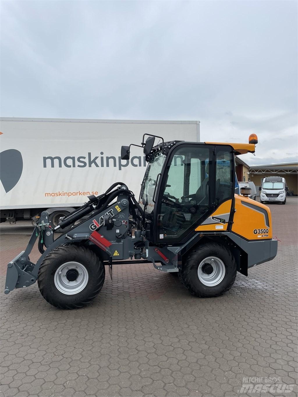 GiANT G3500 X-TRA Liukuohjatut kuormaajat