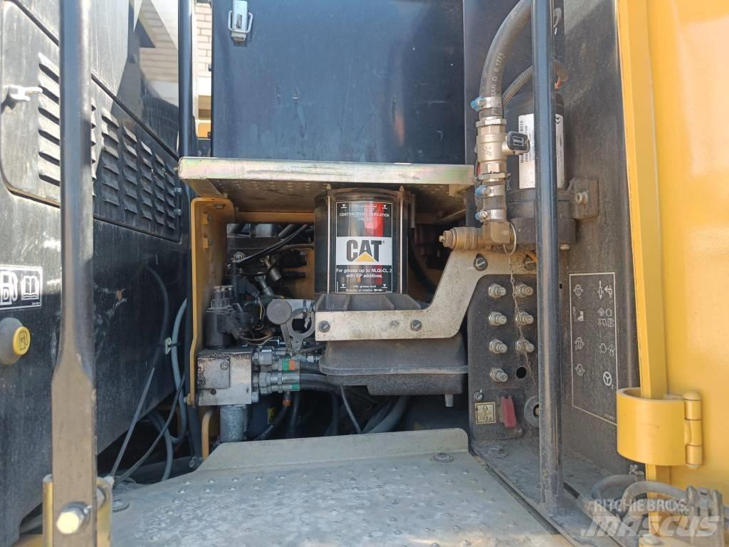 CAT M 315 D Pyöräkaivukoneet