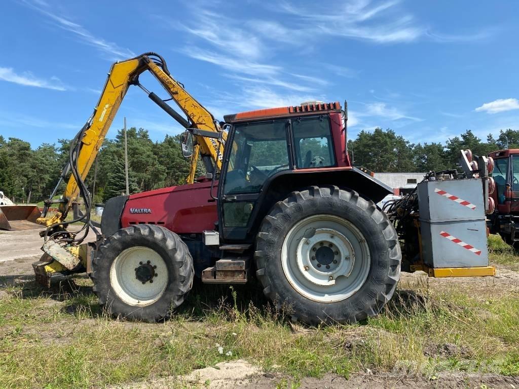 Valtra 6350 Traktorit