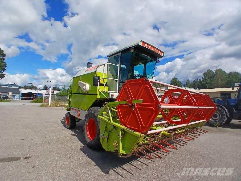 CLAAS Dominator 58 S Leikkuupuimurit