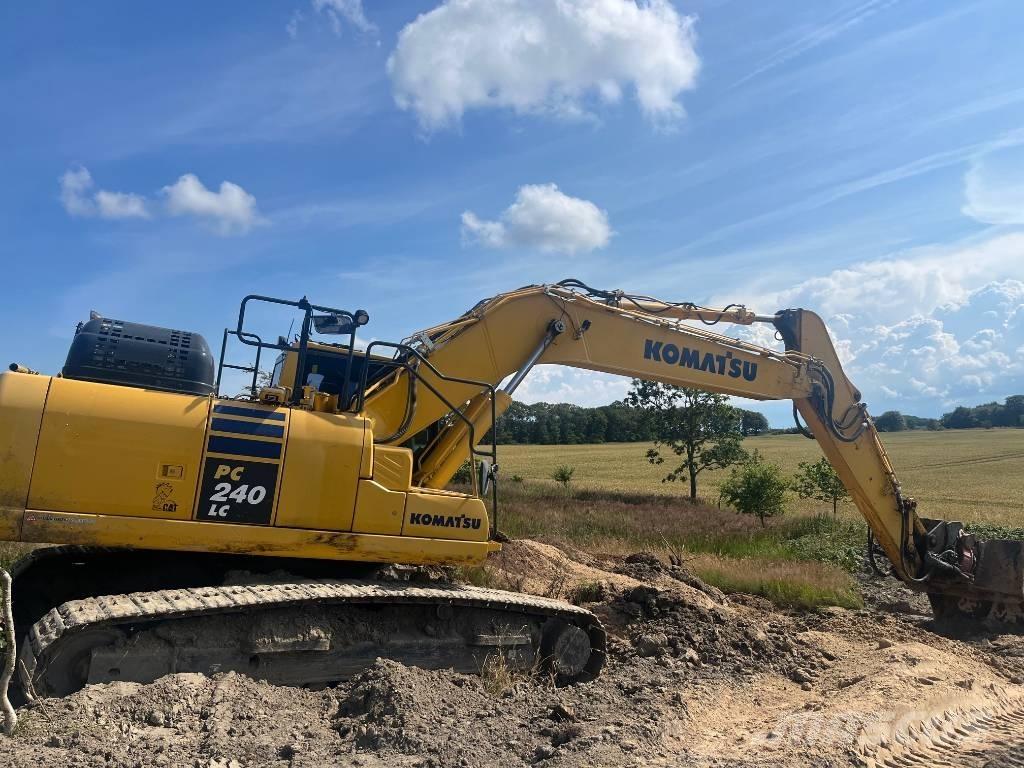 Komatsu PC 240 LC-11 Telakaivukoneet