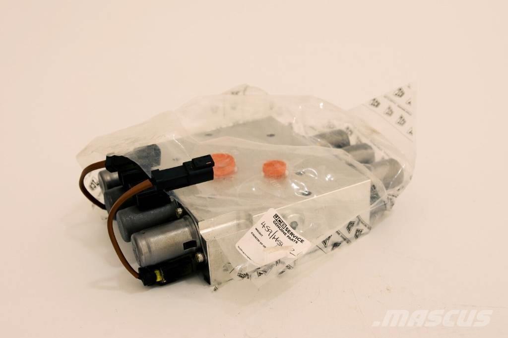 JCB GA VALVE BLOCK Moottorit
