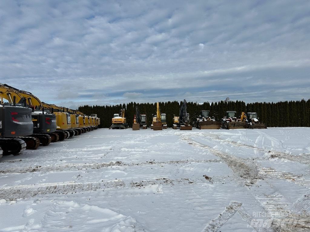 Komatsu PC 210 LC-11 Telakaivukoneet