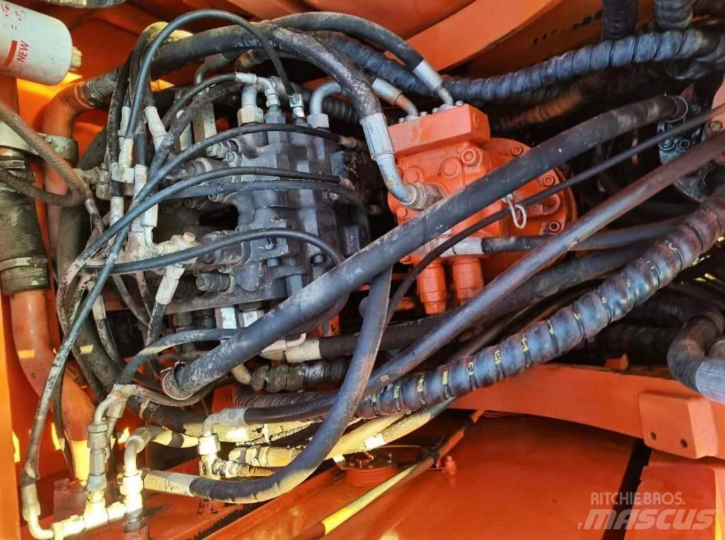 Doosan 150 W-7 Pyöräkaivukoneet