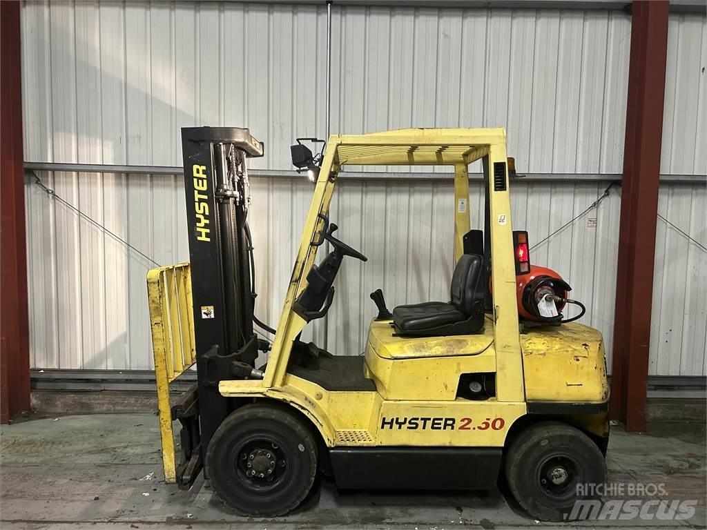 Hyster H2.50XM Nestekaasutrukit