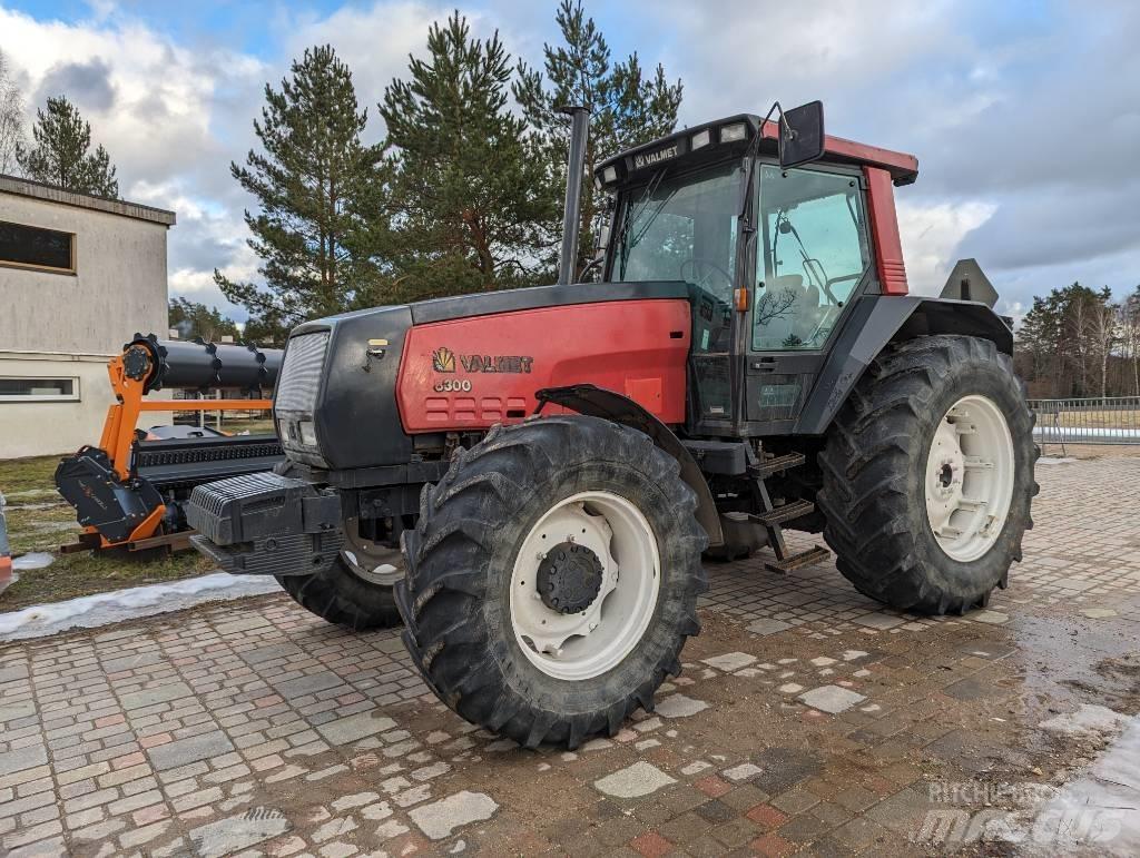 Valtra Valmet 8300 Traktorit