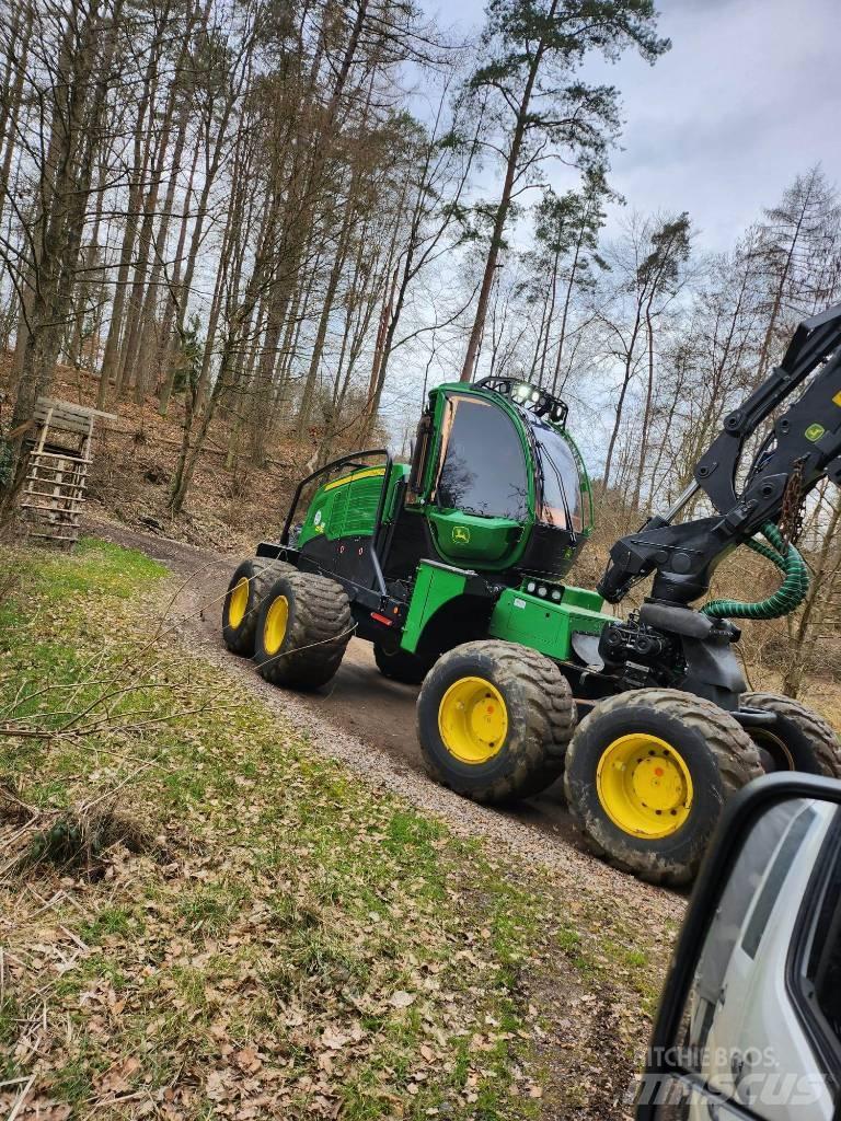 John Deere 1270 G Harvesterit