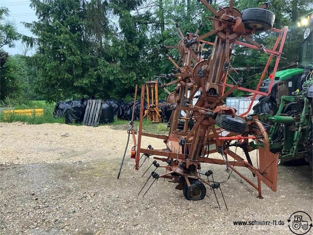 Kuhn GF 8501 Pöyhimet ja haravat