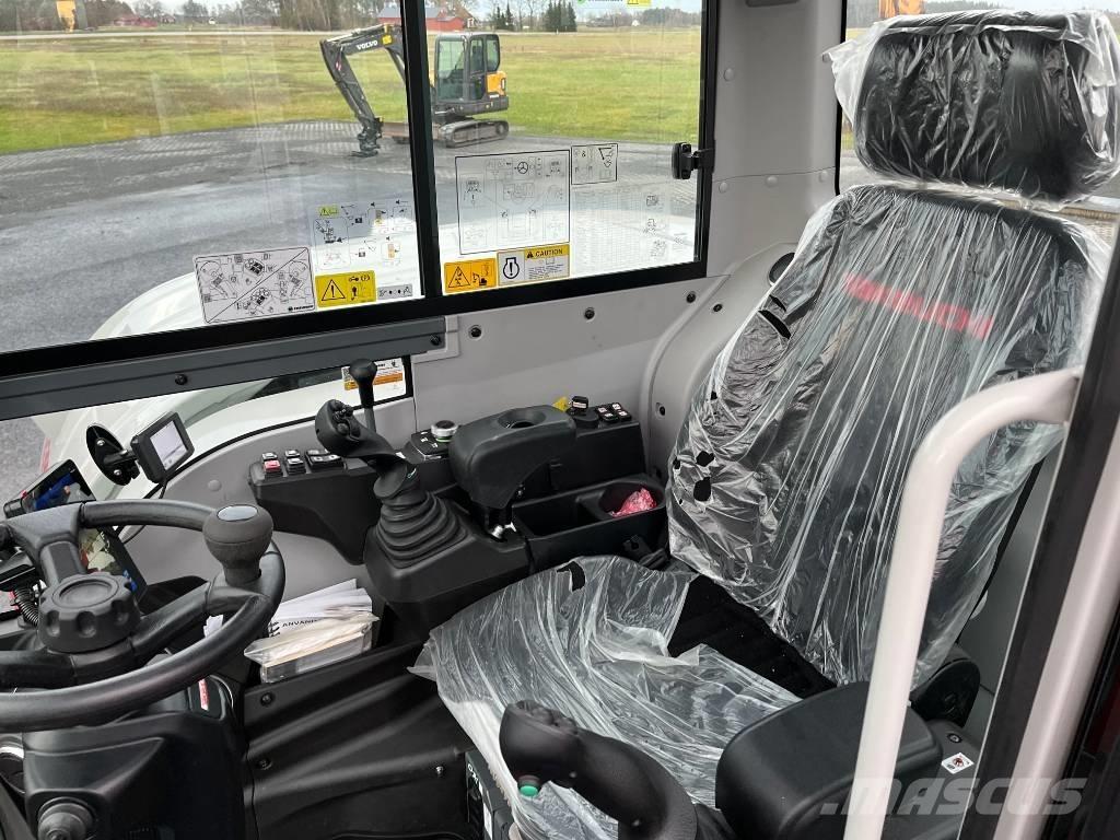 Takeuchi TB 395 W Pyöräkaivukoneet