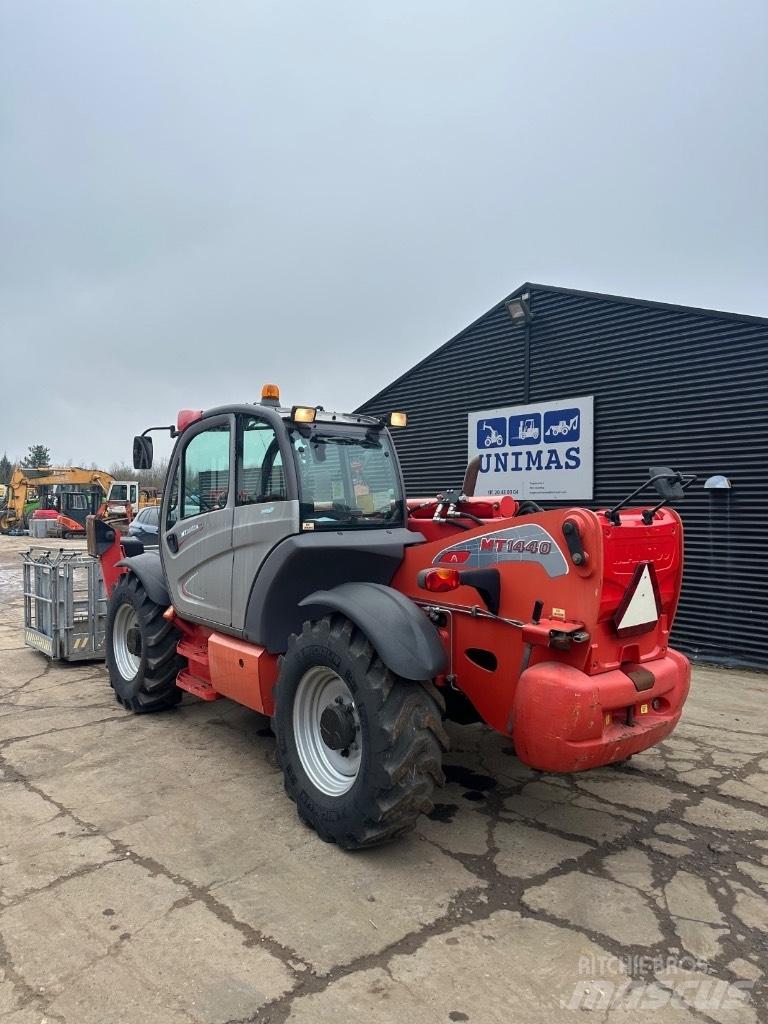 Manitou MT1440 Kurottajat