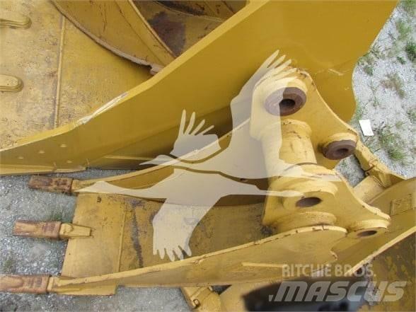 CAT 2395986 Kauhat
