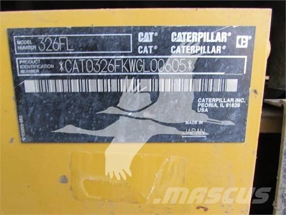 CAT 326FL Telakaivukoneet