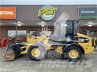 CAT 906M Pyöräkuormaajat