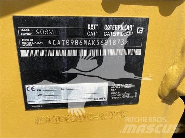 CAT 906M Pyöräkuormaajat