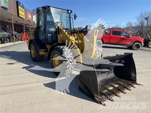 CAT 906M Pyöräkuormaajat