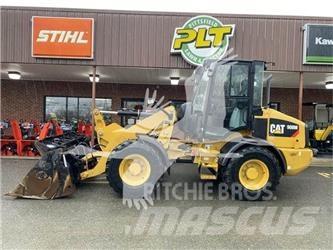 CAT 908M Pyöräkuormaajat