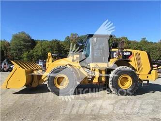 CAT 966K Pyöräkuormaajat